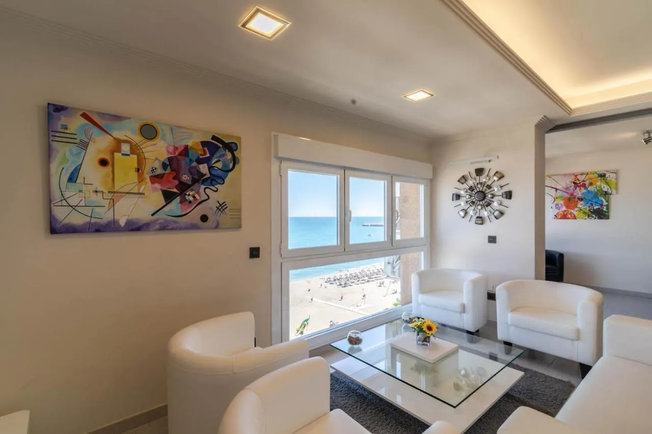 Royal Executive Suite Malaga Apartment